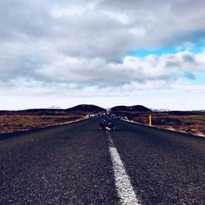 Meet your Posher, Toni